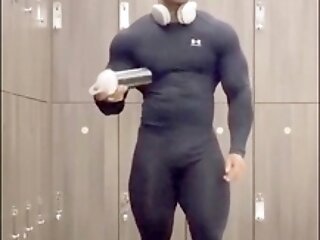 Sexy Gym Studs In Lycra Showcasing Off Their Toned Gams And Bulbous Muscles