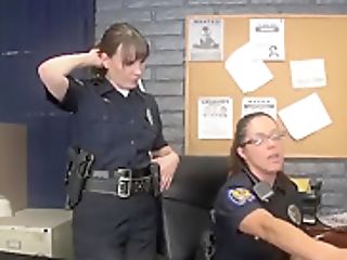 Dana Dearmond Goes Down On Her Knees To Suck The Security Officers Pink Cigar